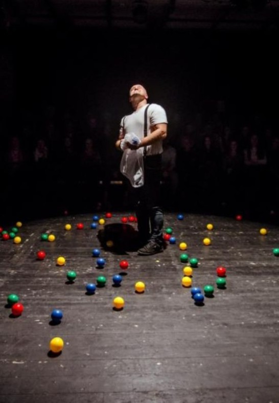 TIK SUAUGUSIEMS | rež. Justas Tertelis