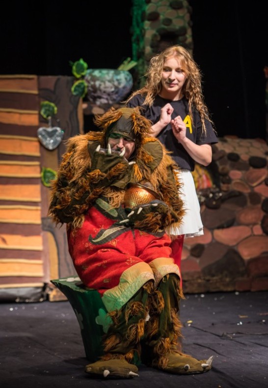 Spektaklis vaikams. Auksaplaukė ir meškutis