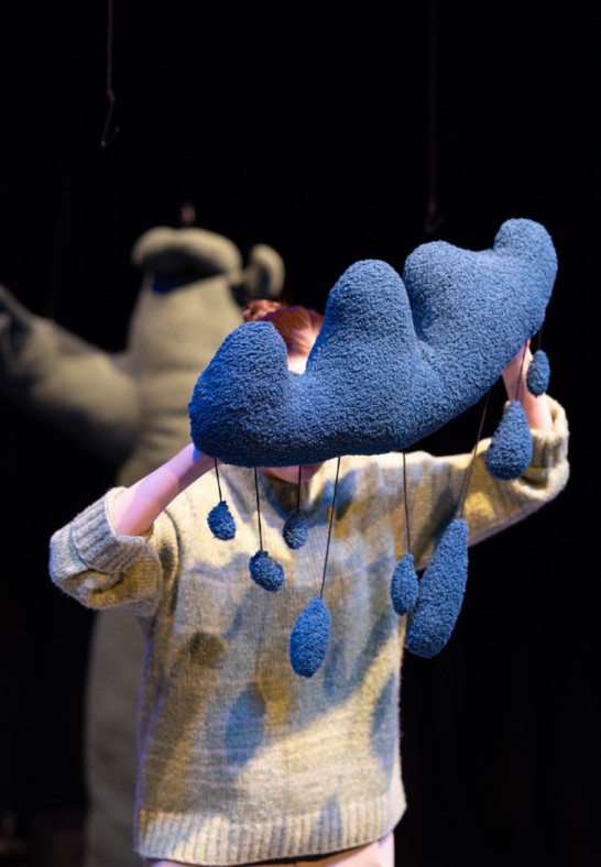 Lėlių ir objektų spektaklis kūdikiams SPUST GLUST